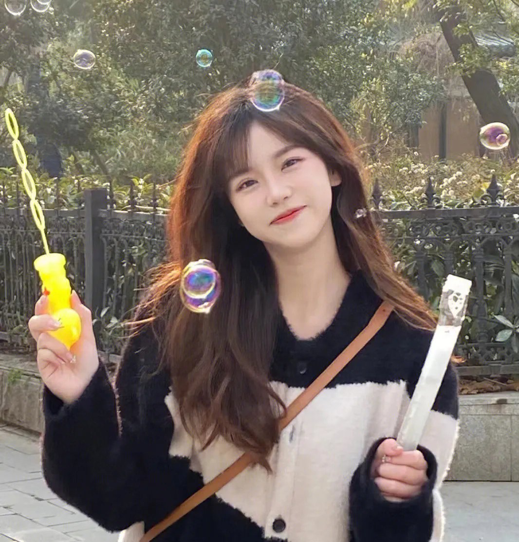 别惹新娘，她是龙国凤皇